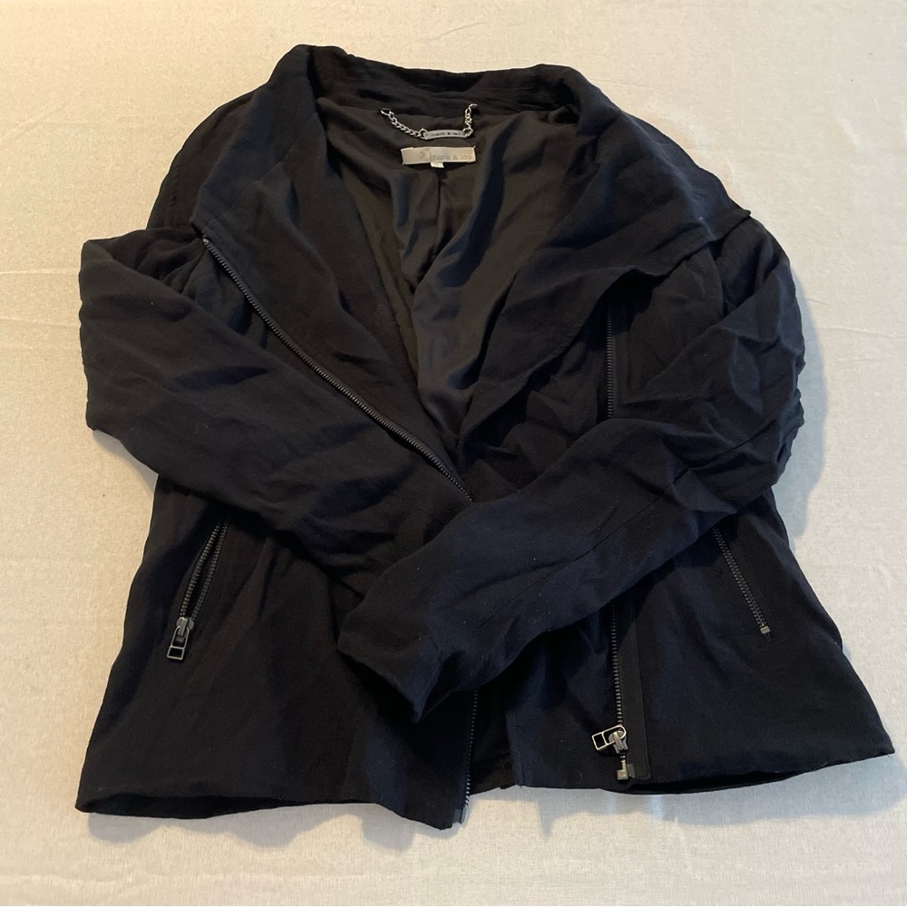 🎁4/$20 Monk & Lou Black Crepe Blazer Size Small GUC